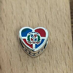 😆🙂Pandora Dominican Republic heart Bead Charm Pendant, S925 Silver Bracelets